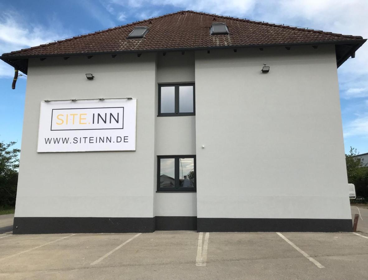 Site.Inn Wien Himberg Exterior photo